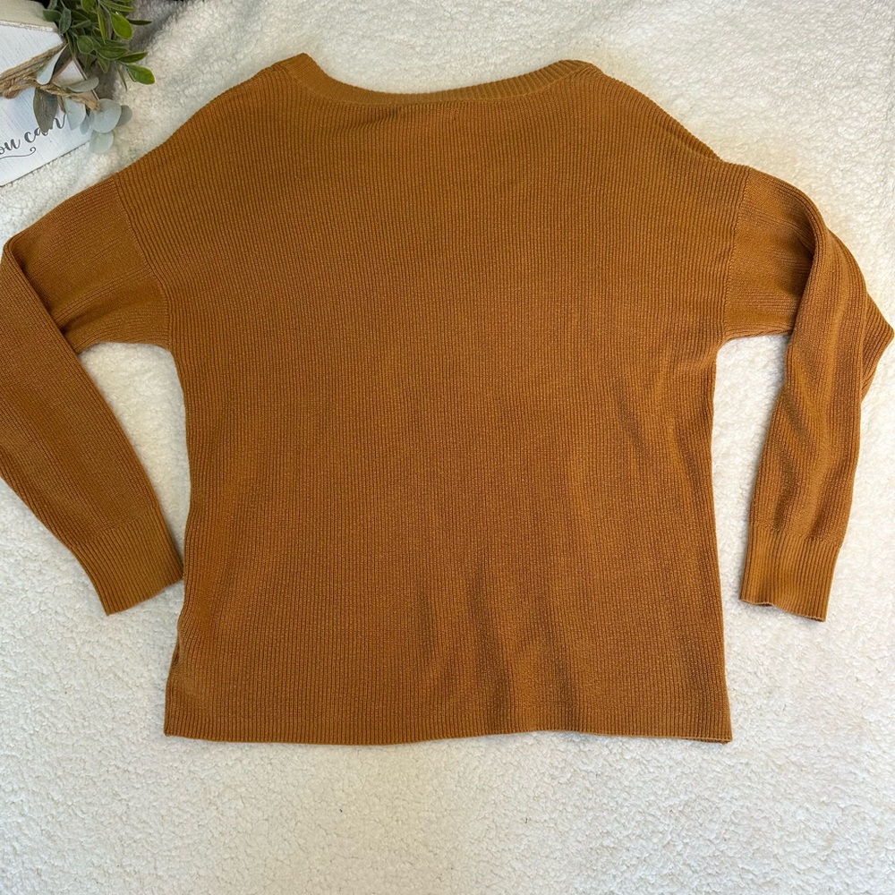 American Eagle v-neck sweater size medium - Picture 8 of 8